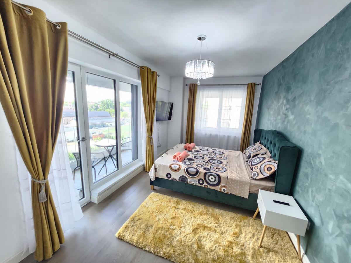 Near Airport 2 Rooms Apartments In Himson Iasi Extérieur photo