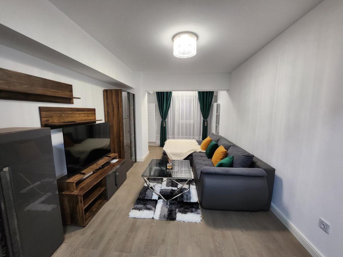 Near Airport 2 Rooms Apartments In Himson Iasi Extérieur photo