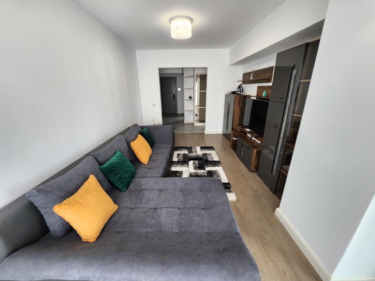 Near Airport 2 Rooms Apartments In Himson Iasi Extérieur photo