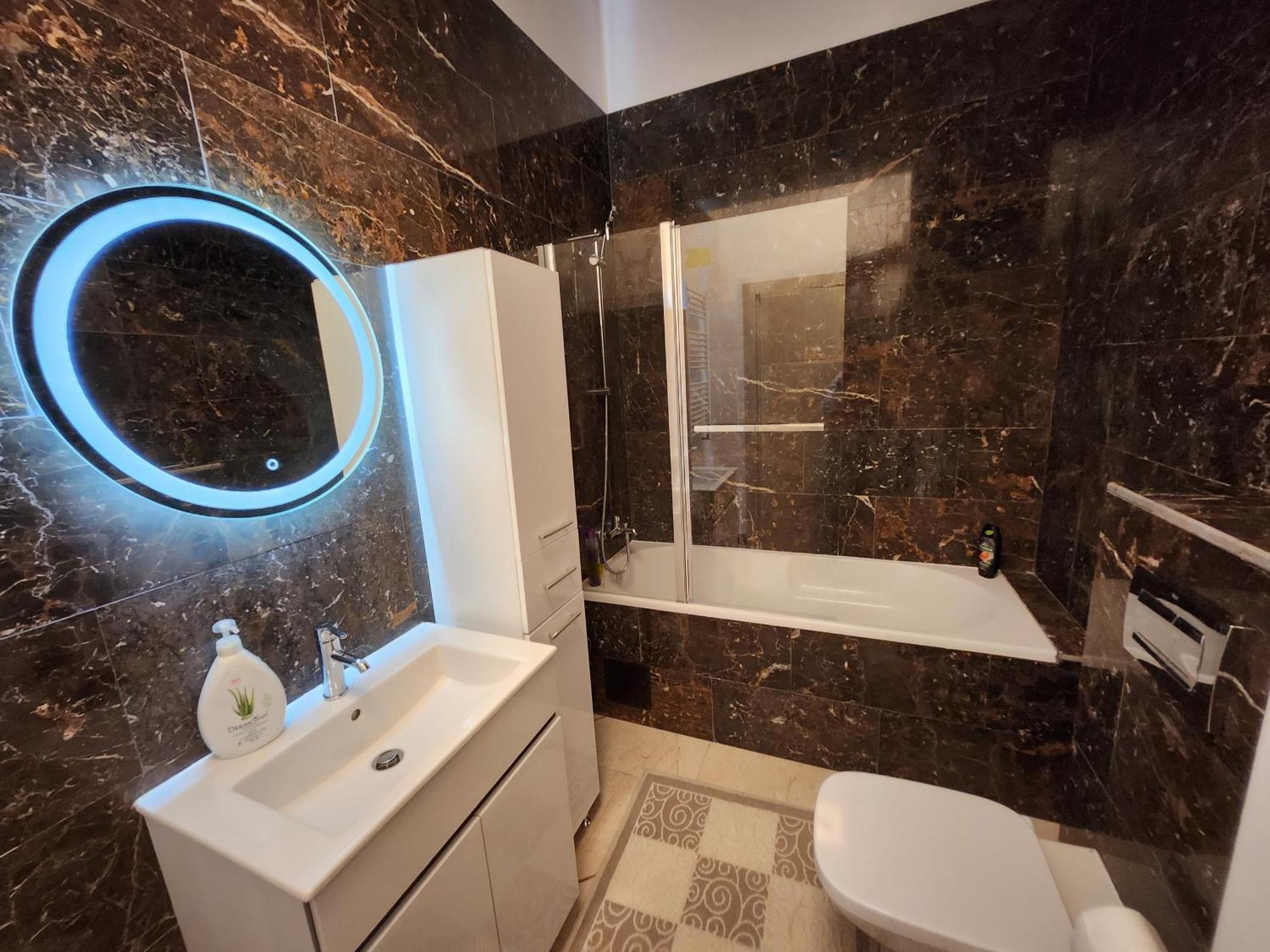 Near Airport 2 Rooms Apartments In Himson Iasi Extérieur photo